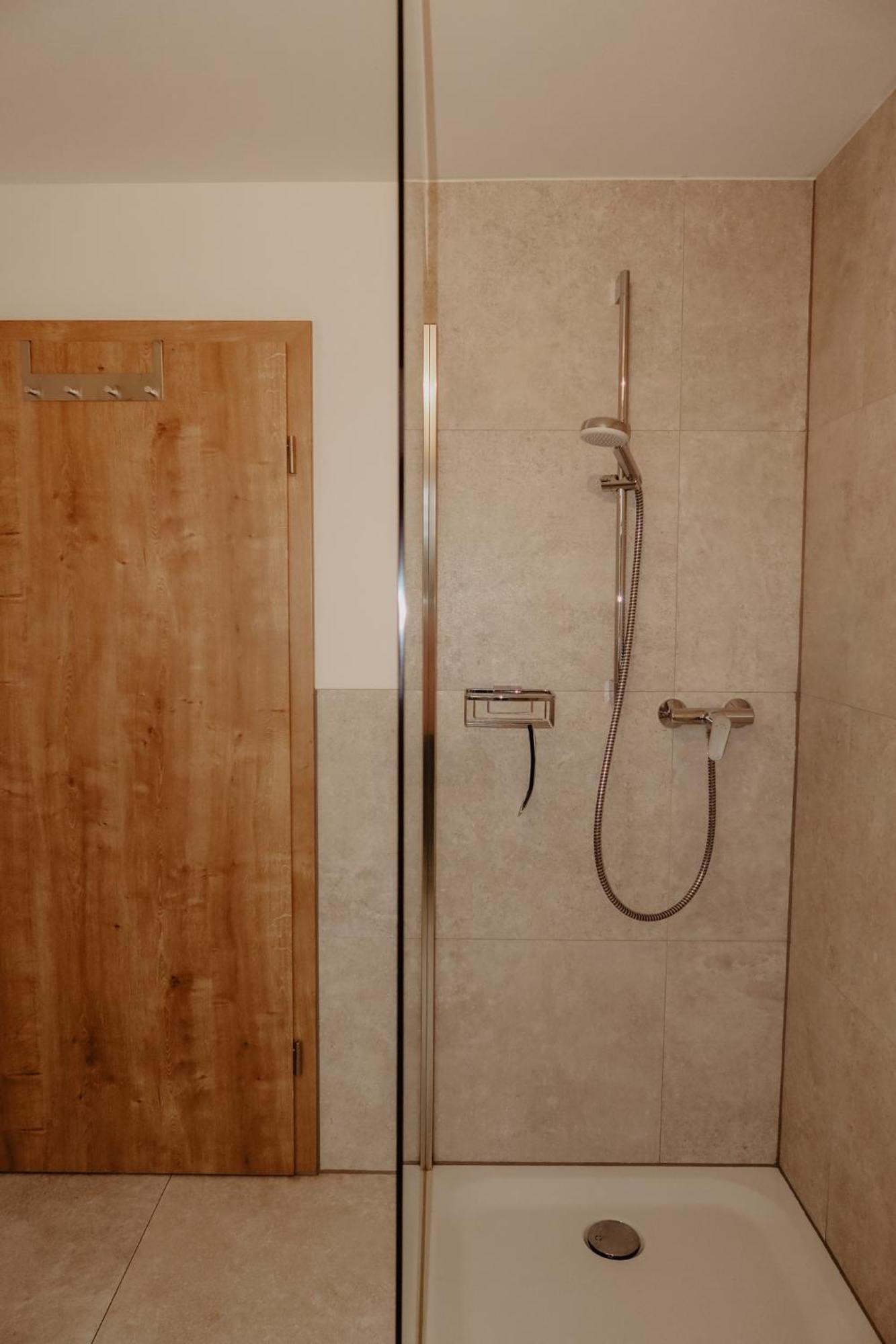 Ferienwohnung/Arbeiterwohnung Kampenwand Rohrdorf  Esterno foto